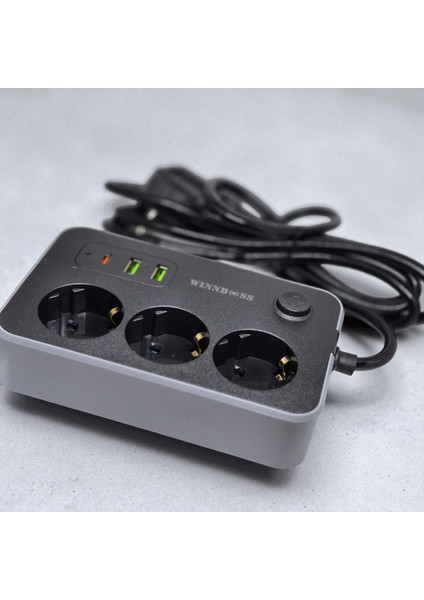 Termal Akım Korumalı 3 Adet Soket,3 Adet USB ve 1 Adet Type-C Girişli Priz 2500 Watt Isıya Dayanıklı