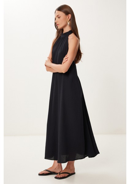 Halter Yaka Yazlık Müslin Elbise
