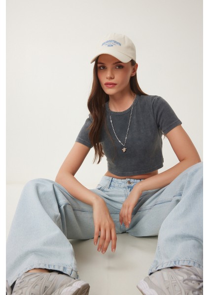 Soluk Efektli Crop Örme T-Shirt