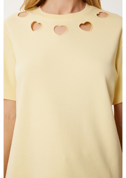 Cut Out Detaylı Pamuklu Örme T-Shirt fırsatları
