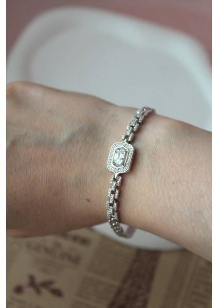 Zirkon Baget Taşlı Silver Bileklik