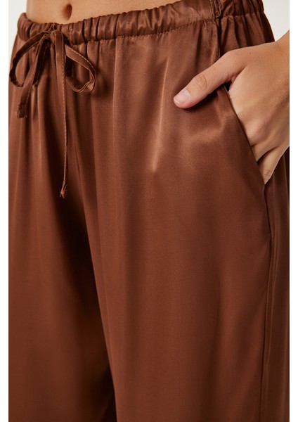 Dökümlü Saten Pantolon fırsatları
