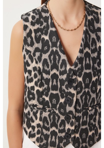 Leopar Desenli Kaşe Yelek