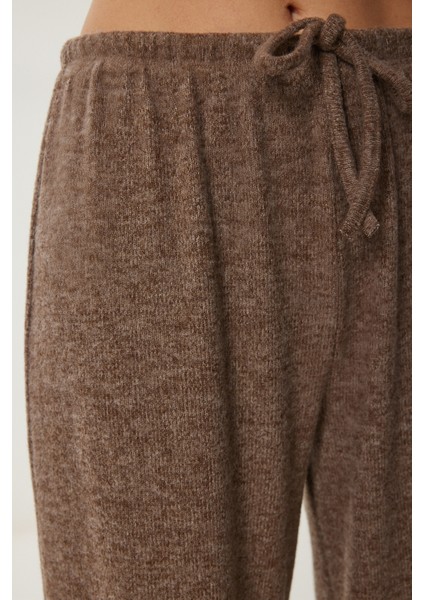 Yumoş Bol Örme Pantolon