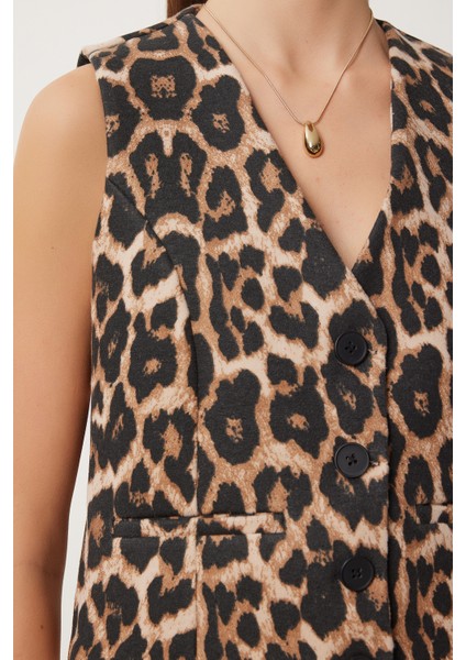 Leopar Desenli Kaşe Yelek