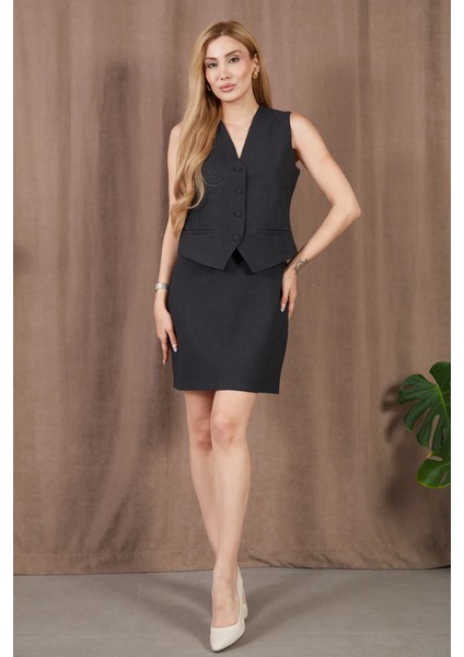 Düğmeli Ikili Takım