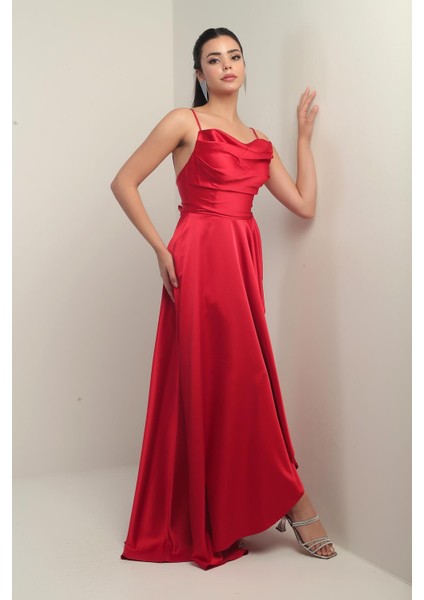 Kadın Ip Askılı Arkadan Bağcıklı Astarlı Volanlı Uzun Saten Elbise modelleri