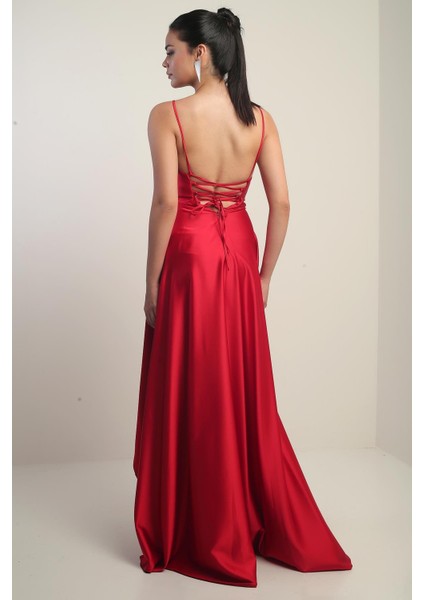 Kadın Ip Askılı Arkadan Bağcıklı Astarlı Volanlı Uzun Saten Elbise fırsatları