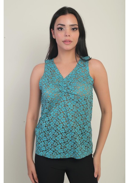 Kadın V Yaka Önü Büzgülü Çiçekli Delik Iş Bluz modelleri