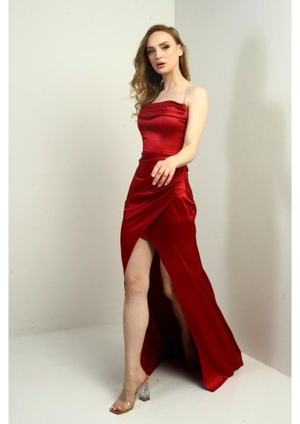 Kadın Parlak Ip Askılı Derin Yırtmaçlı Önü Büzgülü Pileli Uzun Saten Abiye Elbise modelleri