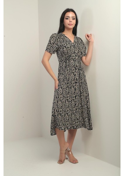 Kadın V Yakalı Bel Nervürlü Önü Düğmeli Etnik Desen Midi Elbise