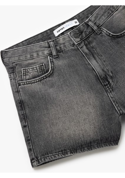 Cepli Kesik Detaylı Pamuklu Denim Şort