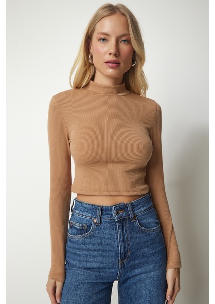 Dik Yaka Fitilli Kaşkorse Crop Bluz Bisküvi LUB0052