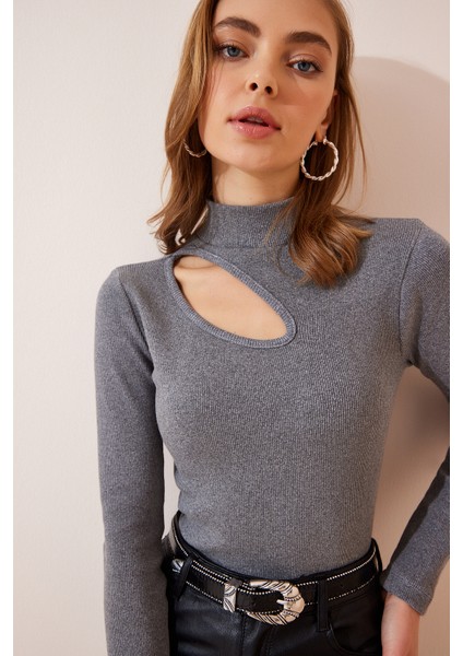 Cut Out Detaylı Fitilli Örme Bluz fiyatları