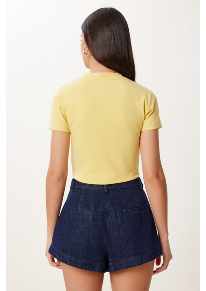 Basic Crop Esnek Örme T-Shirt fırsatları