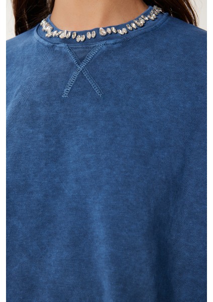 Taş Detaylı Yıkamalı Pamuklu Örme T-Shirt fırsatları