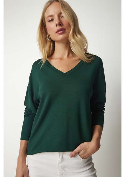 V Yaka Triko Bluz LUB0047 ZÜMRÜT YEŞİLİ fiyatları