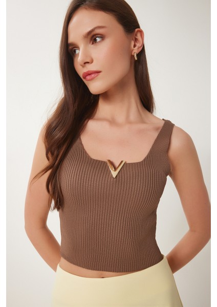 Gold Aksesuarlı Crop Fitilli Triko Bluz