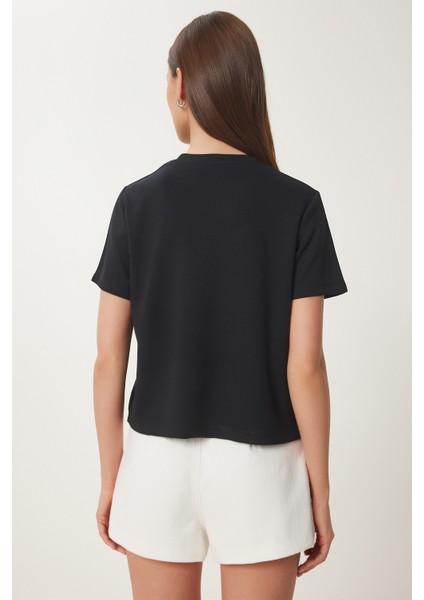 Güpür Fiyonk Nakışlı Örme T-Shirt indirimleri