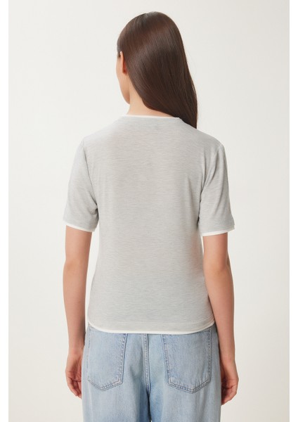 Kontrast Şerit Detaylı Örme T-Shirt