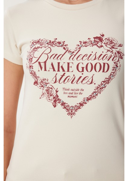 Kalp Baskılı Taşlı Örme T-Shirt fırsatları