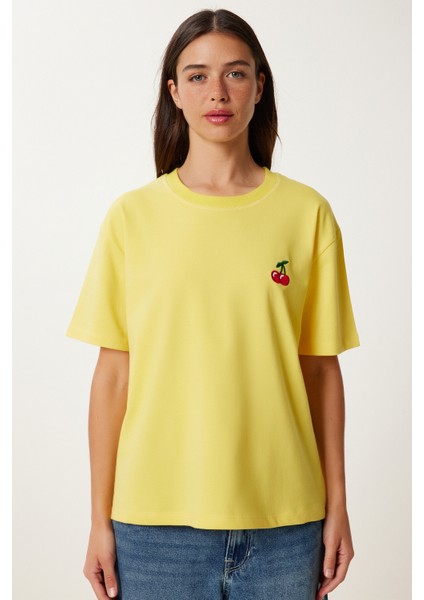 Kiraz Nakışlı Pamuklu Örme T-Shirt fırsatları