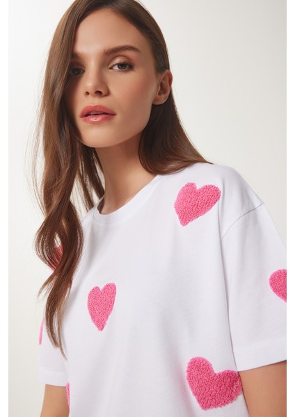 Kalp Dokulu Pamuklu Örme T-Shirt