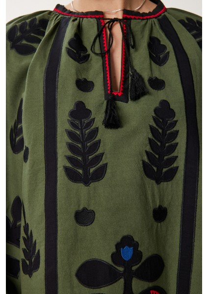 Nakış Işlemeli Oversize Dokuma Bluz modelleri