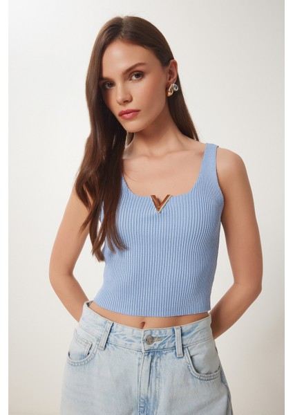 Gold Aksesuarlı Crop Fitilli Triko Bluz