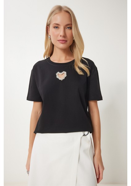 Işıltılı Kalp Aksesuarlı Pamuklu Örme T-Shirt
