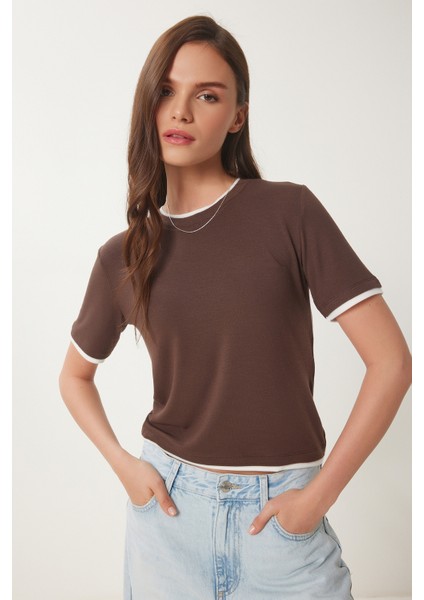 Kontrast Şerit Detaylı Örme T-Shirt fiyatları