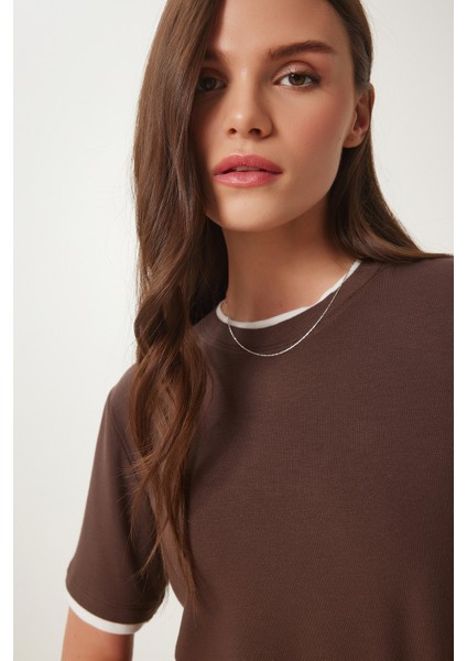Kontrast Şerit Detaylı Örme T-Shirt modelleri