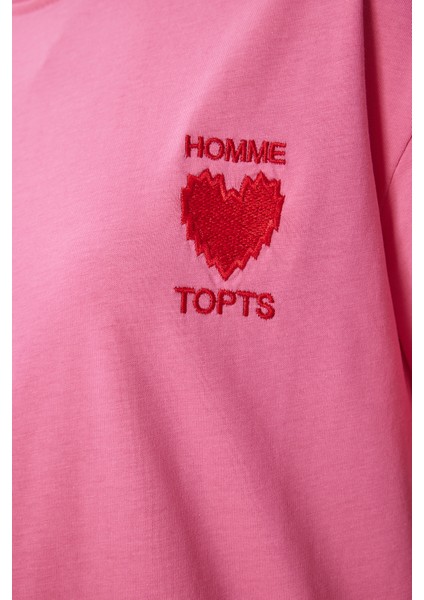 Kalp Nakışlı Pamuklu Örme T-Shirt indirimleri