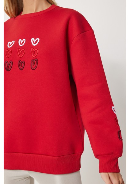 Kalp Nakışlı Şardonlu Sweatshirt LOW0018 KIRMIZI fırsatları