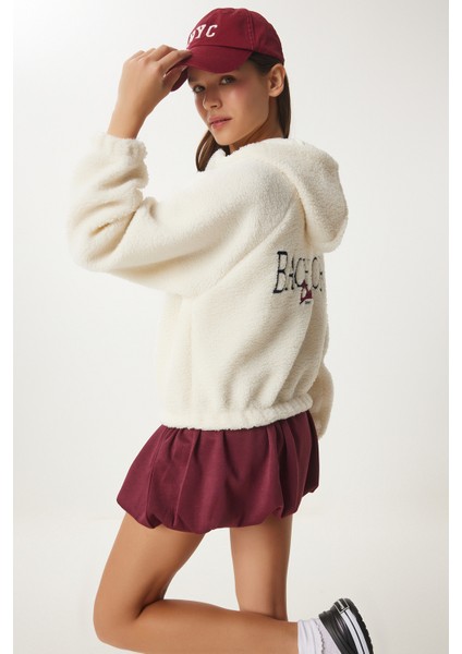 Kapüşonlu Sloganlı Peluş Sweatshirt modelleri