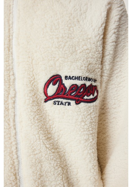 Kapüşonlu Sloganlı Peluş Sweatshirt indirimleri