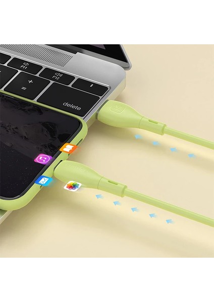 Kuulaa Liquid Silicone Mikro USB 2.4A Hızlı Şarj Kablosu 1METRE-(5775) - MCT3644-6350