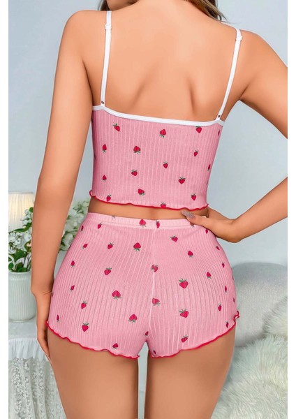 Çilek Desenli Dantel Detaylı Şortlu Pijama Takımı modelleri