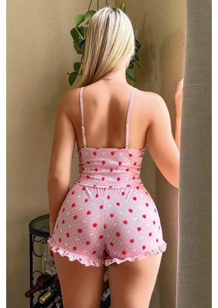 Çilek Desenli Ip Askılı Şortlu Pijama Takımı modelleri