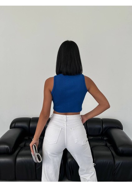 Yuvarlak Yaka Crop