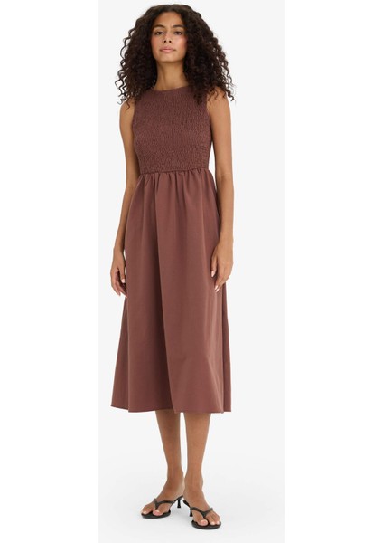 Bisiklet Yaka Terry Cotton Kolsuz Midi Elbise F5807AX25SM fiyatları