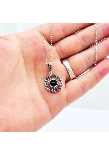 Zirkon ve Oltu Taşı Işçilikli 925 Ayar Gümüş Kolye fiyatları