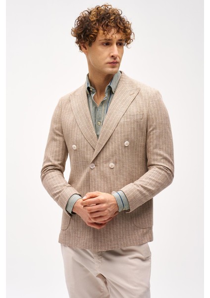 Erkek Bej Slim Fit / Dar Kalıp Geniş Kırlangıç Ceket