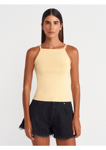 10772 Askılı Fiyonk Detaylı Triko Bluz-Sarı