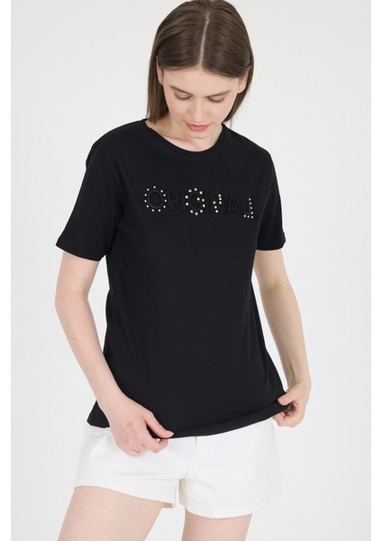 Siyah Yazı Kabartmalı Relaxed Fit Tişört 25224 fiyatları