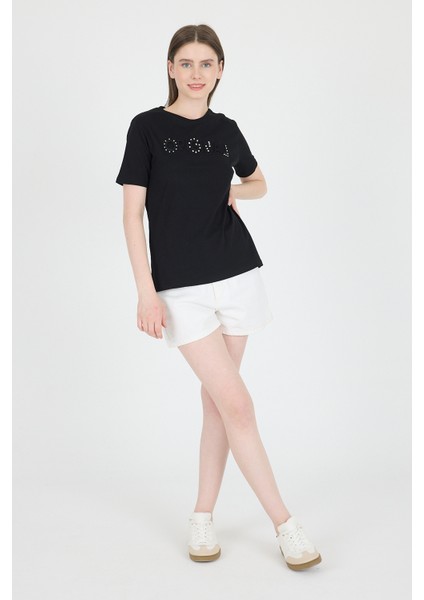 Siyah Yazı Kabartmalı Relaxed Fit Tişört 25224 modelleri