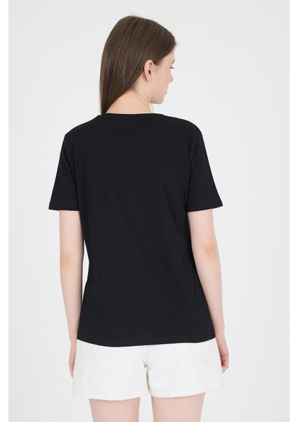 Siyah Yazı Kabartmalı Relaxed Fit Tişört 25224 indirimleri