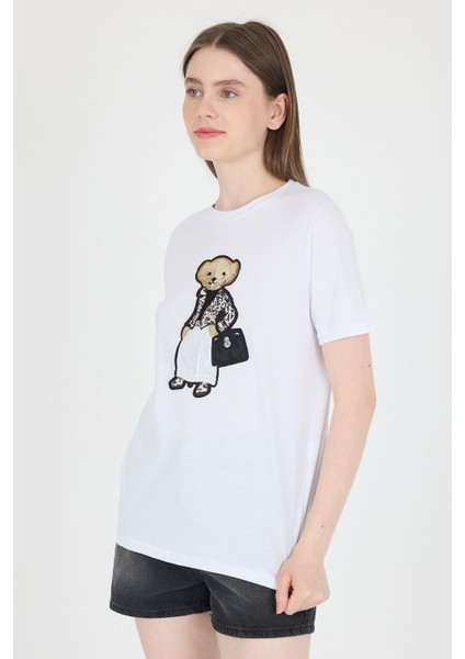 Beyaz Ayıcık Nakışlı Regular Fit Tişört 252502 fiyatları