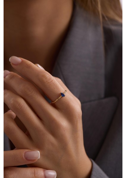 14 Ayar Mavi̇ Taşlı Sarmal Altın Yüzük