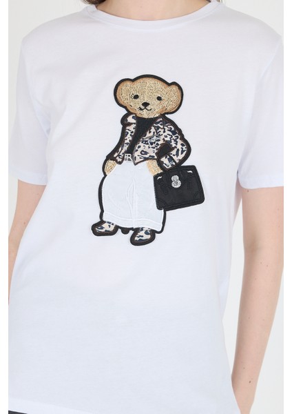 Beyaz Ayıcık Nakışlı Regular Fit Tişört 252502 fırsatları